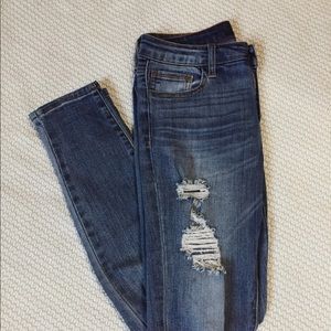 Downsizing closet :(